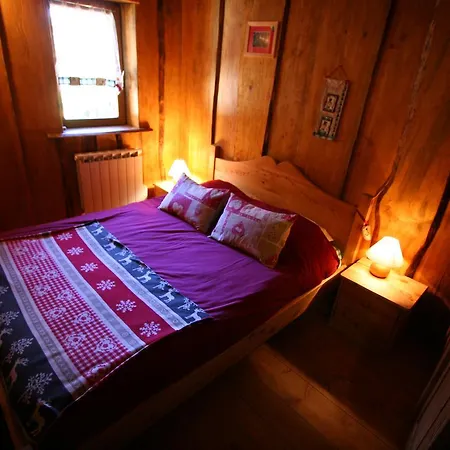 Chalet Lo Soli تينْيِ